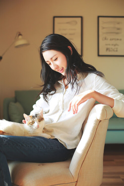 国际热身赛国家队惨败 球迷反思战术部署，2021国际足球热身赛