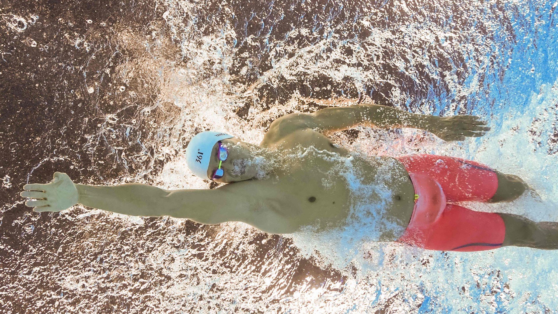 中国男篮与西班牙热身赛迎来首战，年轻球员逐步有发展，中国男篮对西班牙男篮的交战记录